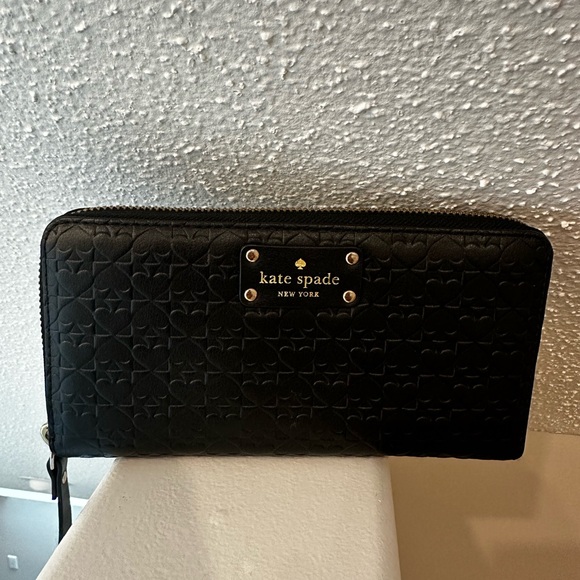 Kate Spade Black Wallet - Picture 2 of 4
